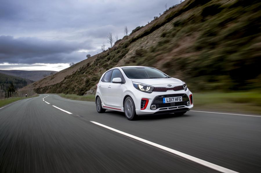  Kia Picanto GT Line 2017 года  (UK) (фото 28 из 92)